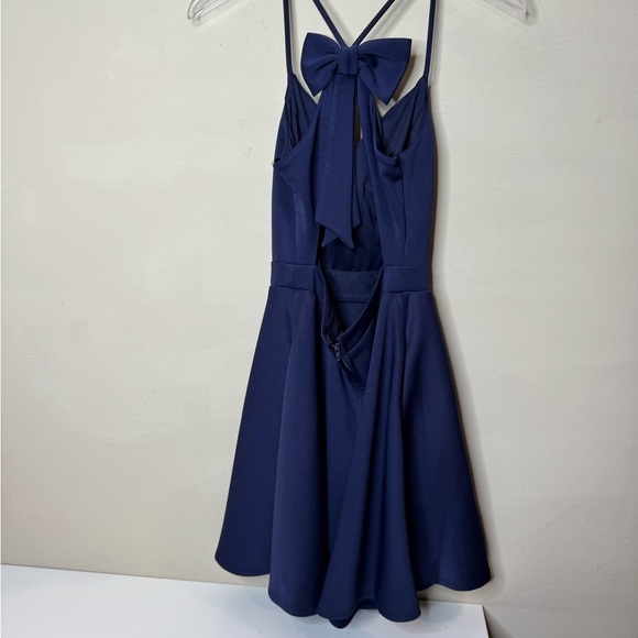 City Studio Navy Backless Bow A-Line Dress size 5 - Picture 6 of 12